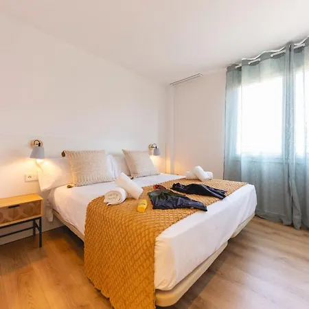 Bravissimo Domenica, 2 Bedrooms And Balcony