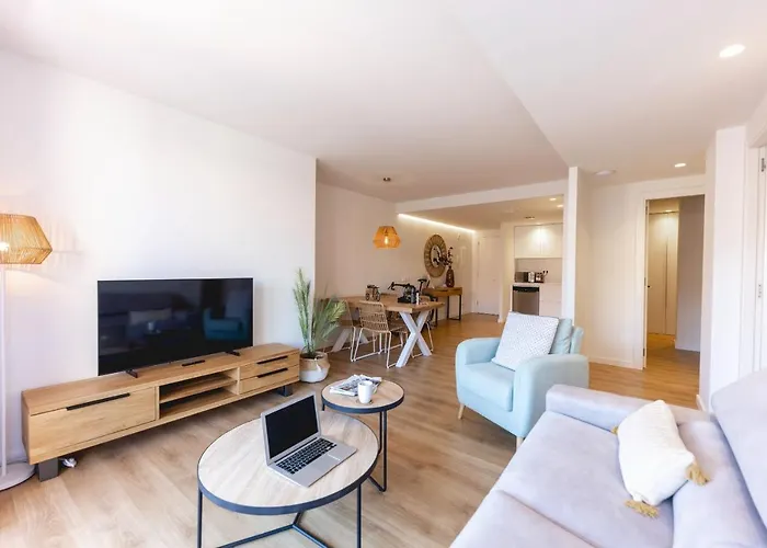 Bravissimo Domenica, 2 Bedrooms And Balcony Lejlighed *